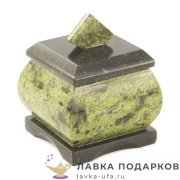 УК-К / Шкатулка из камня «Шесть граней» 14х13х7см змеевик, ящерка 8008 