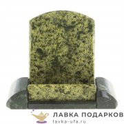 УК / Подставка под телефон из камня «Трон» 14 х 12 х 06 см. змеевик св. 123.574 