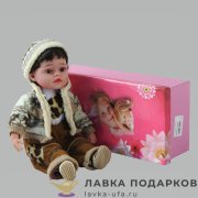 ИР / Кукла фарфоровая «Беата» 40 см бежевая в соломенной шляпке с корзинкой 