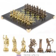 УК / Шахматы из камня  с метал. фигурами «Лучники» 28 х 28 см. змеевик  (в кейсе) 