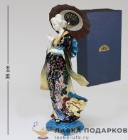 Pavone / Статуэтка «Дама с зонтом» 36 х 14 х 13 см. JP_24.6 