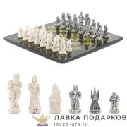 УК / Шахматы из камня  с литыми фигурами «Стаунтон» 44 х 44 см. змеевик + лемезит  (в кейсе) 