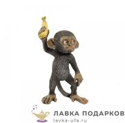 Фигурка года «Обезьянка с бананом» 09 х 06 х 04 см. серая 50247 