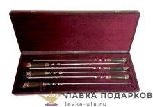 Павлово / Шампура на деревянной ручке с литьем «Охота» в кейсе, бордо (А) 