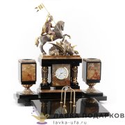 УК / Настольный набор из яшмы «Георгий Победоносец», 2 предмета, 35х32х11 см (3222) 