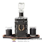Макей / Штоф в футляре с литой подковой «На удачу» + 2 стопки (коричневый) 096_07_82 