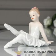 HP-Ф / Статуэтка «Юная балерина занимается» пастель 10 см фарфор HP-3176 