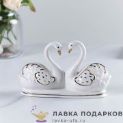 B-Ф / Статуэтка «Влюбленные лебеди» белая со стразами 14 см фарфор B2463 