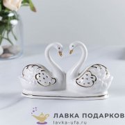 B-Ф / Статуэтка «Влюбленные лебеди» белая со стразами 14 см фарфор B2463 