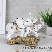 W-КЕР / Статуэтка «Семья слонов в попоне» большая 21см цветная керамика стразы декор W232 