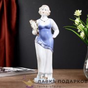 HX / Статуэтка фарфоровая «Пышечка с пером в руке» 30 см — 443.9237 